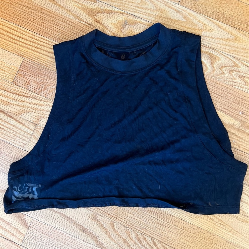Lululemon Crop